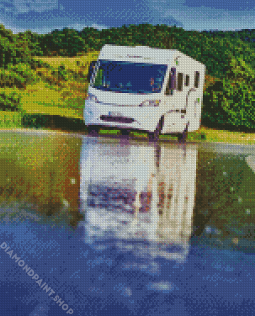 White Motorhome Diamond Paintings