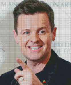 The British Declan Donnelly Diamond Piantings