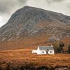 White House In Front Of Munro Mountain Diamond Paintings